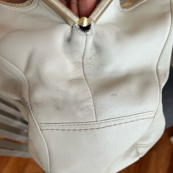 Coach F14379 ivory Ergo shoulder bag - Picture 4 of 16